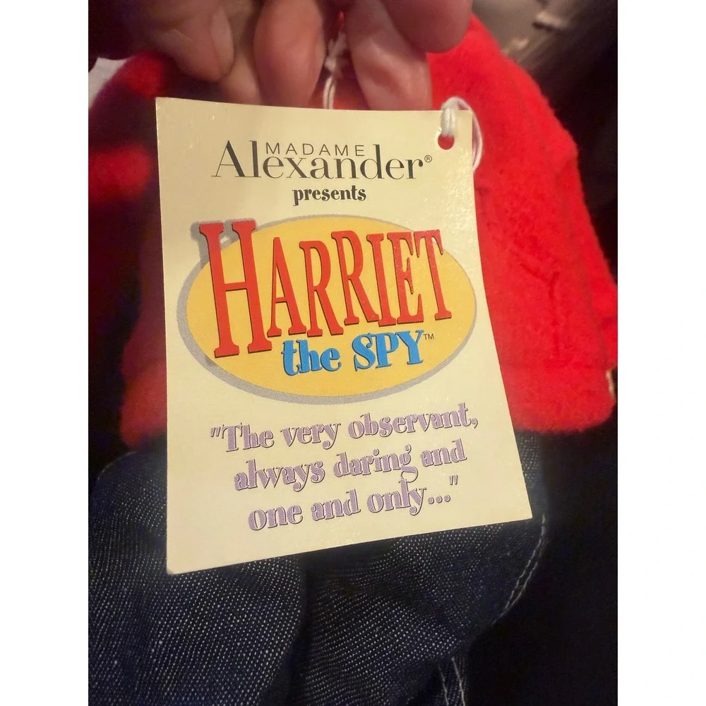 NWT Madame Alexander Harriet the Spy Plush Doll 2003 Red Hoodie Denim Jeans